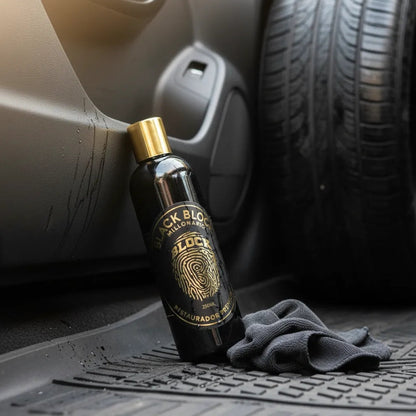 Perfume Para Carro Carblock + Restaurador De Partes Negras Blackblock